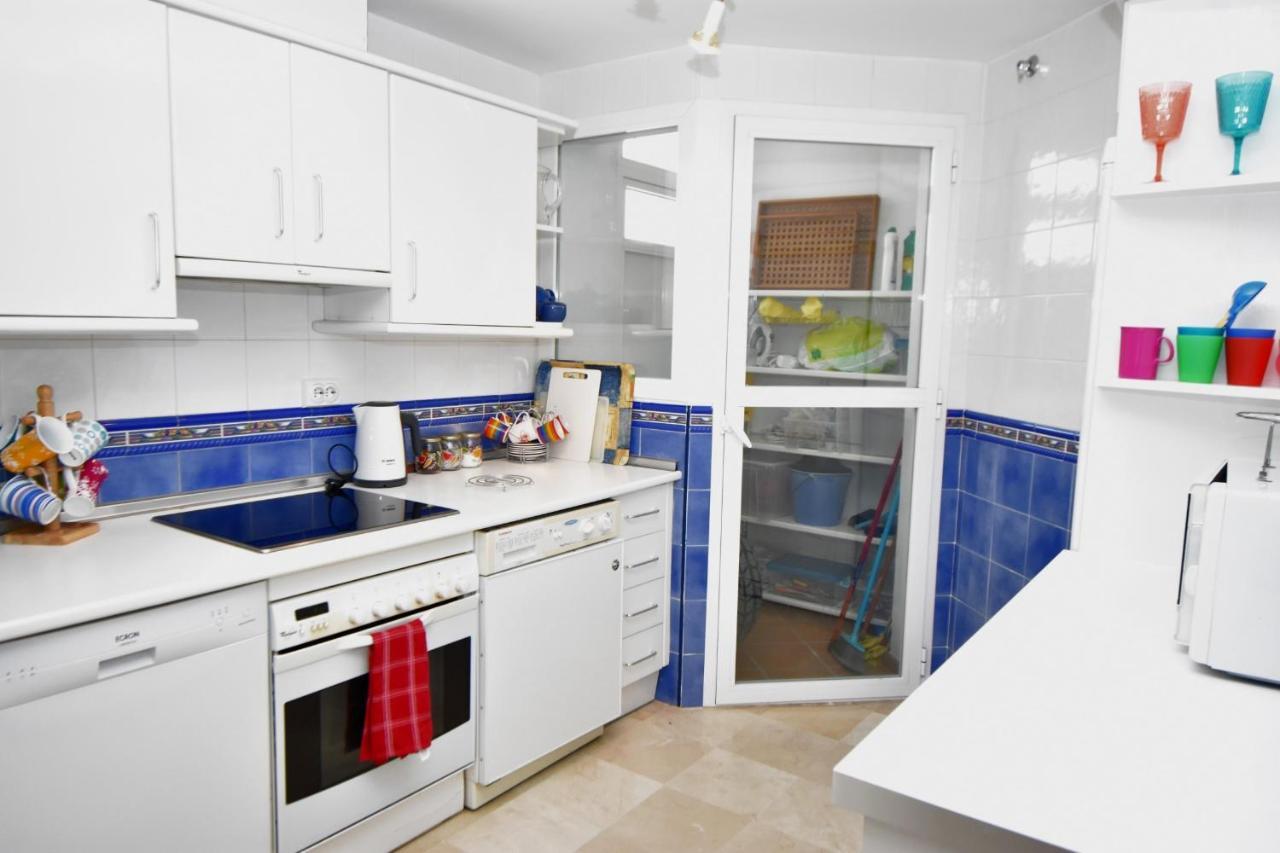 Beautiful Apt With Golf & Lake Views Mijas Golf Фуэнхирола Экстерьер фото