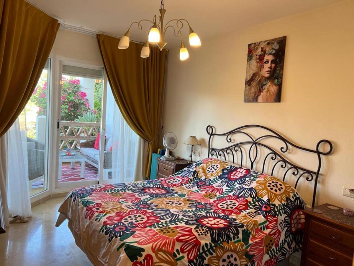 Beautiful Apt With Golf & Lake Views Mijas Golf Фуэнхирола Экстерьер фото