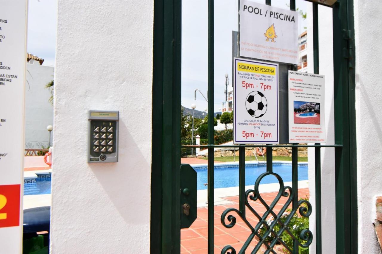 Beautiful Apt With Golf & Lake Views Mijas Golf Фуэнхирола Экстерьер фото
