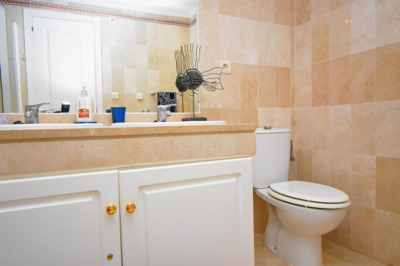 Beautiful Apt With Golf & Lake Views Mijas Golf Фуэнхирола Экстерьер фото