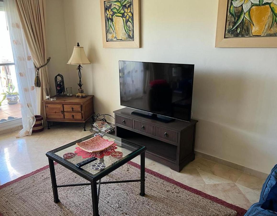 Beautiful Apt With Golf & Lake Views Mijas Golf Фуэнхирола Экстерьер фото